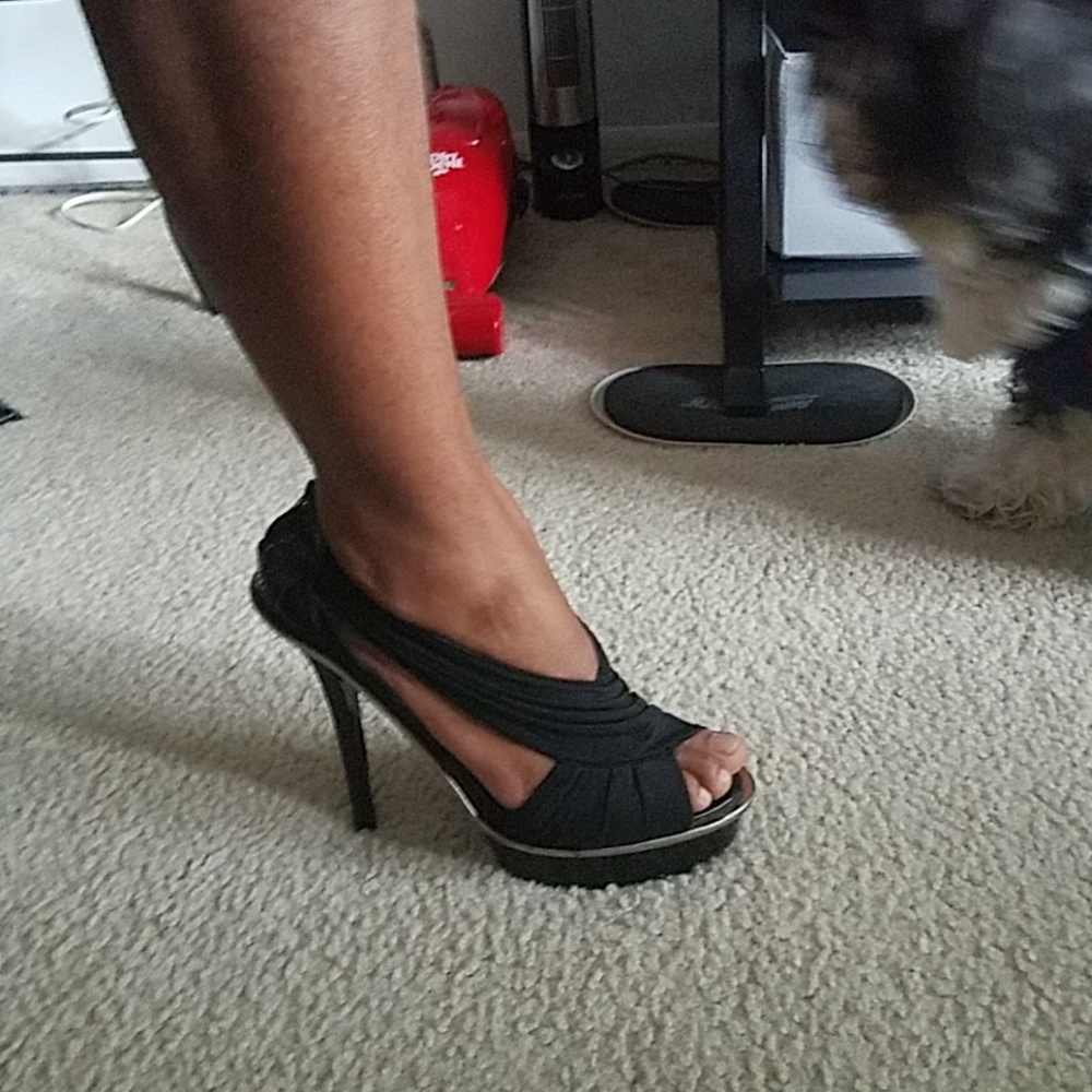 Shoes - Picture 6 of 6